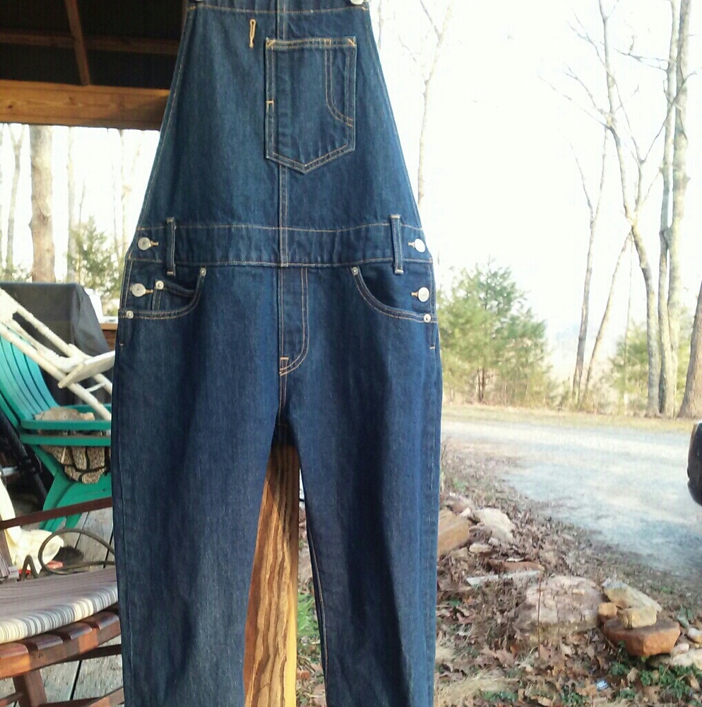 Levi's Overalls sz Small